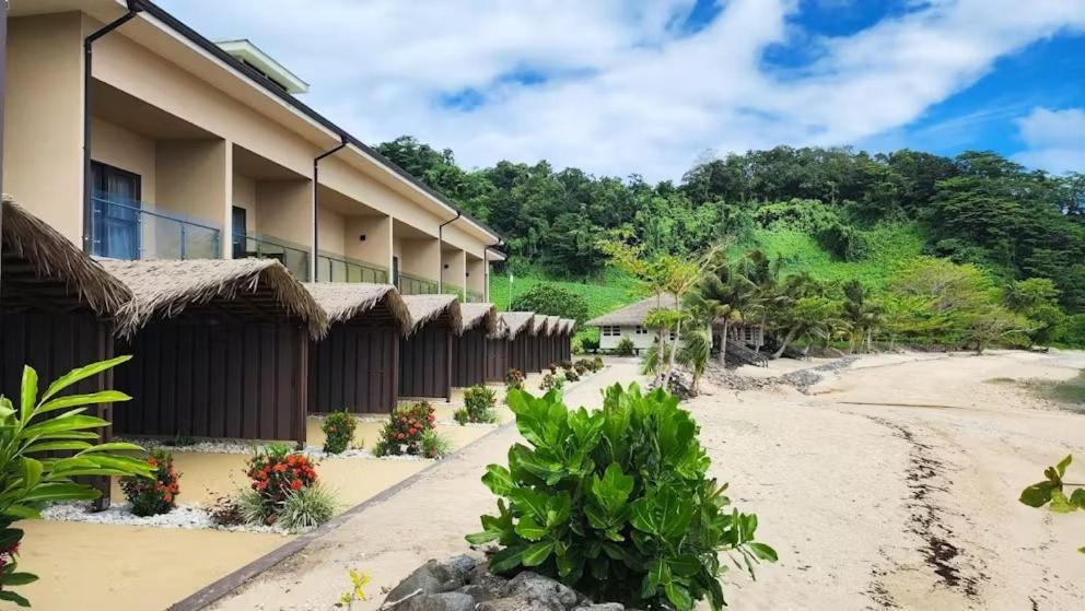 Survivor Samoa Beach Resort Falelatai Exterior photo