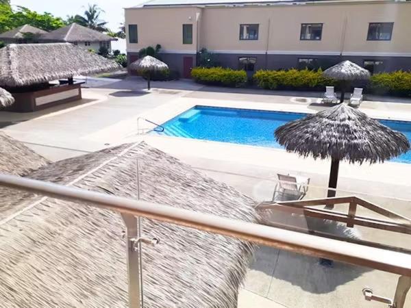 Survivor Samoa Beach Resort Falelatai Exterior photo
